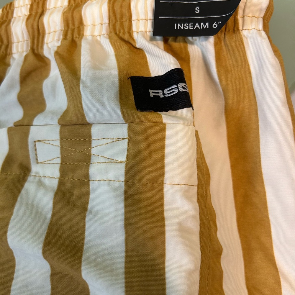 RSQ Tan or Gold/Yellow and White Striped Shorts Men’s Small Tilly’s NWT